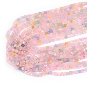 Morganit kostka fasetowana ok. 3x3mm
