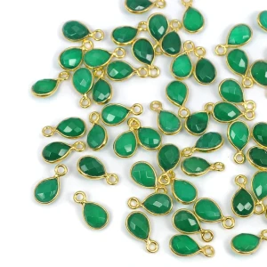 Onyks zielony kropla ok. 11x6mm [zawieszka, srebro pozłacane 925]