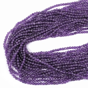 Ametyst lekko cieniowany kula gładka ok. 4mm