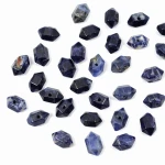 Sodalit sopelek ok. 6,5x11,5mm