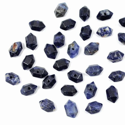 Sodalit sopelek ok. 6,5x11,5mm