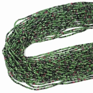 Zoisyt z rubinem kula fasetowana ok. 2,3mm