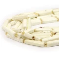 Howlit kremowy walec nieregularny szlifowany ok. 15-30x6-7mm
