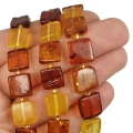 Bursztyn żółtobrązowy płaski kwadrat ok. 10-11x 10-11mm