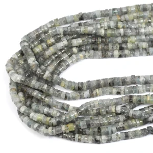 Akwamaryn mszysty nieregularny talarek ok. 5-5,5x2-4mm