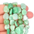 Chryzopraz bryła płaska nieregularna ok. 11-16x10mm
