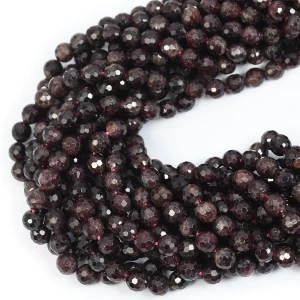 Granat kula fasetowana ok. 6mm
