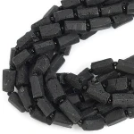 Turmalin czarny nieregularna bryła ok. 11-13x7-9mm