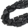 Turmalin czarny bryła surowa ok. 14-17x10-13mm