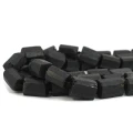 Turmalin czarny bryła surowa ok. 14-17x10-13mm