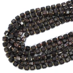 Granat kostka fasetowana ok. 8,5mm