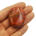 Jaspis czerwony owal gładki ok. 4,5x3,5x1,5cm