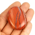 Jaspis czerwony owal gładki 4 ok. 4,5x3,5x1,5cm